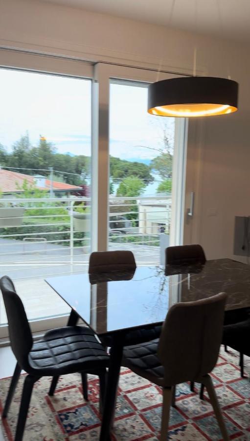 Holiday House Al Porto View Lake Peschiera del Garda Exterior photo